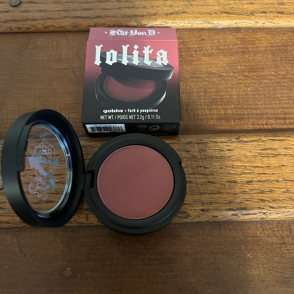 Kat Von D Lolita Eyeshadow NIB - Picture 7 of 9